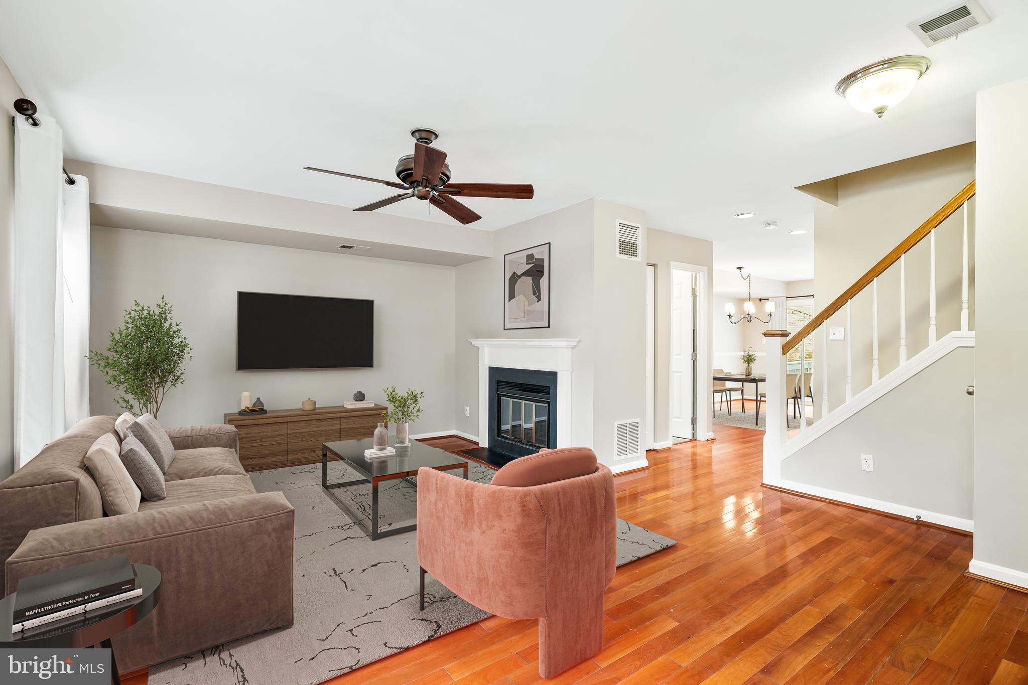 7243 Riding Hood Circle Columbia, MD 21045 - Photo 4 of 54