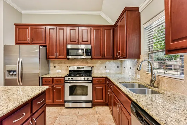 $489,500 | 303 Flagstone Court, Cedar Park, TX 78613