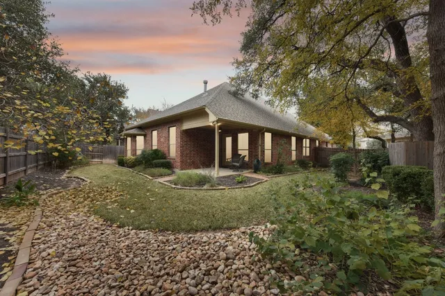 $489,500 | 303 Flagstone Court, Cedar Park, TX 78613