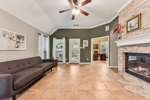 $489,500 | 303 Flagstone Court, Cedar Park, TX 78613