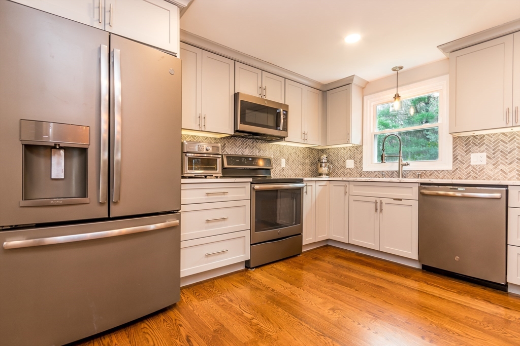 20 Paddock Road Easton, MA 02375 - Photo 10 of 42 Gallery Image 10