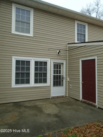 $1,150 | 110 King George Court, Jacksonville, NC 28546