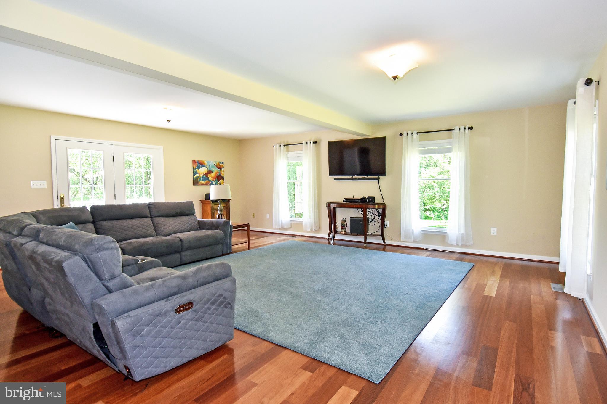 18106 Canby Road Leesburg, VA 20175 - Photo 34 of 65 Brazilian cherry hardwood floors in Great Room