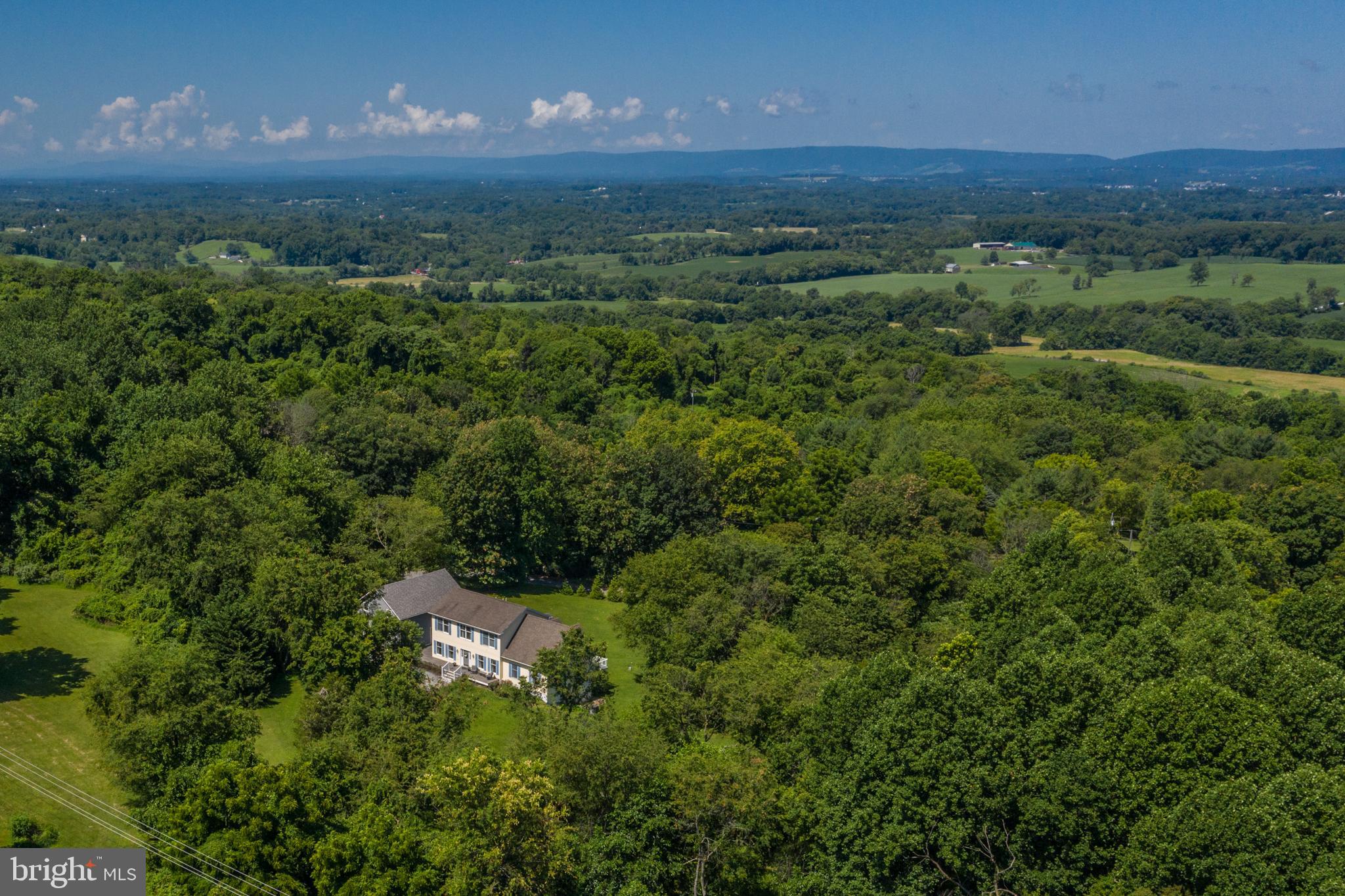 18106 Canby Road Leesburg, VA 20175 - Photo 54 of 65 Aerial view - so much privacy!