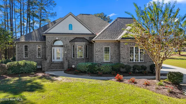$795,000 | 433 Crow Creek Drive Northwest, Calabash, NC 28467