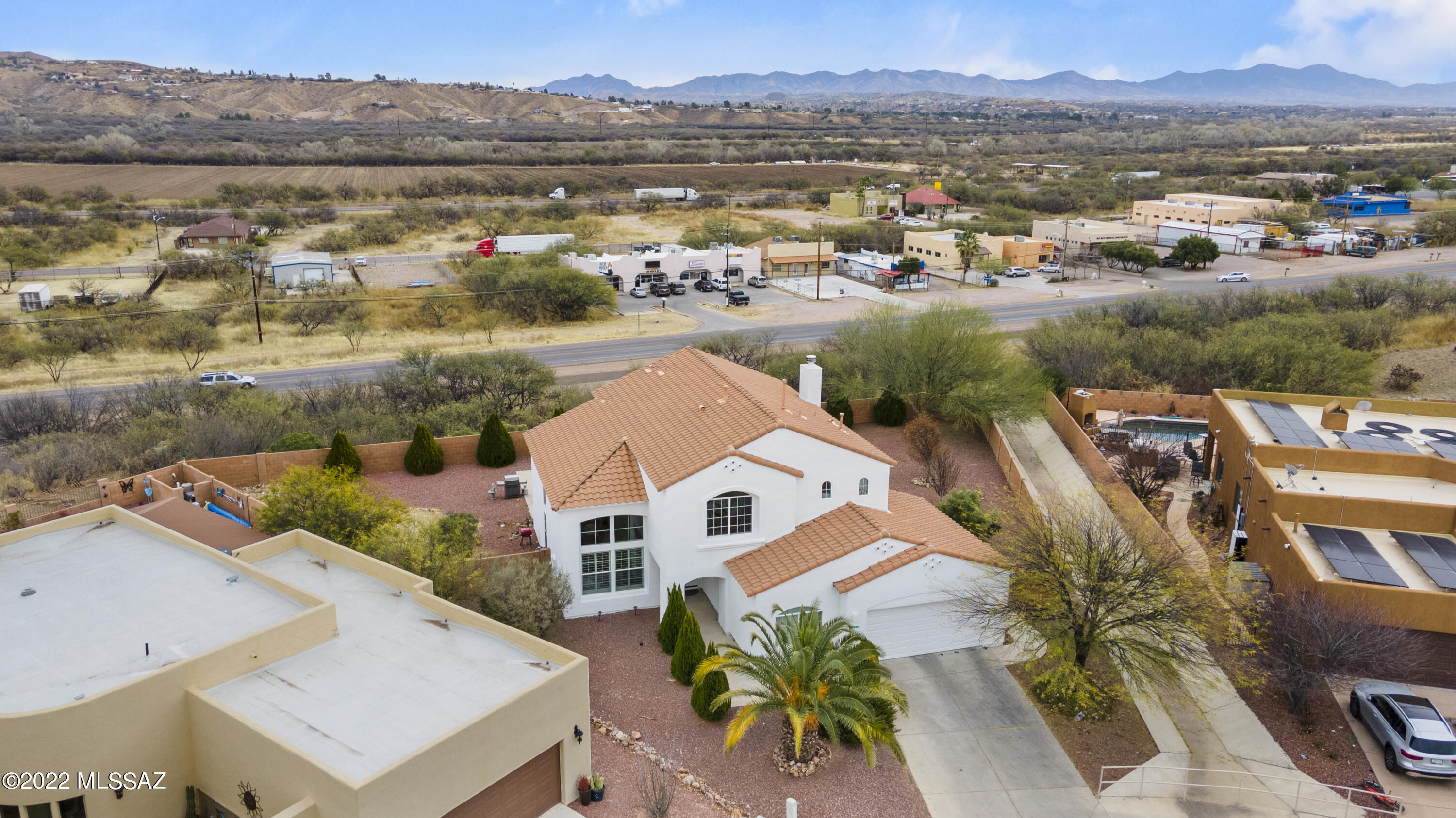 1113 Vista De Los Alamos Rio Rico, AZ 85648 - Photo 5 of 37 Gallery Image 5