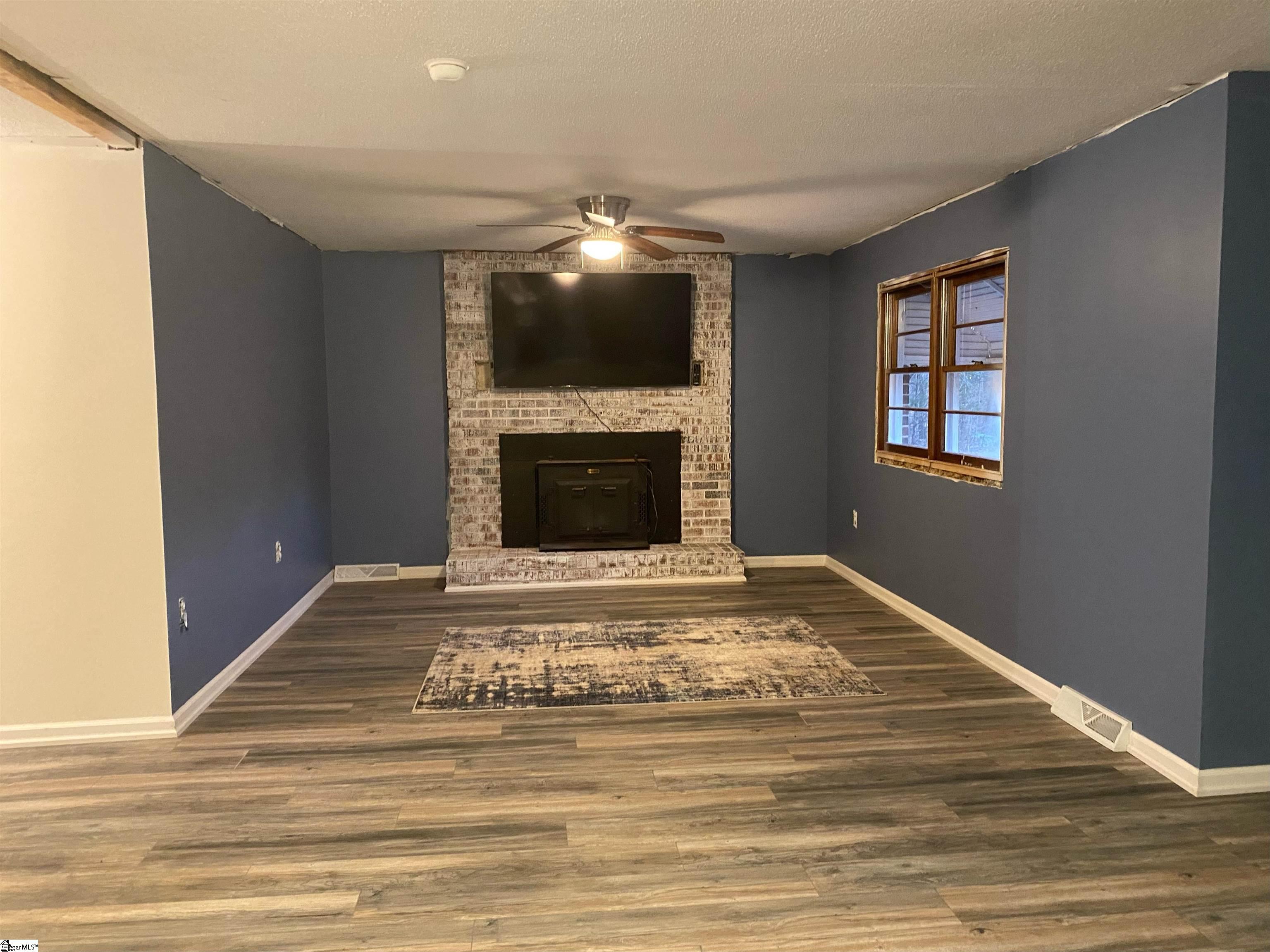 1178 Milam Road Clinton, SC 29325 - Photo 3 of 19 Gallery Image 3
