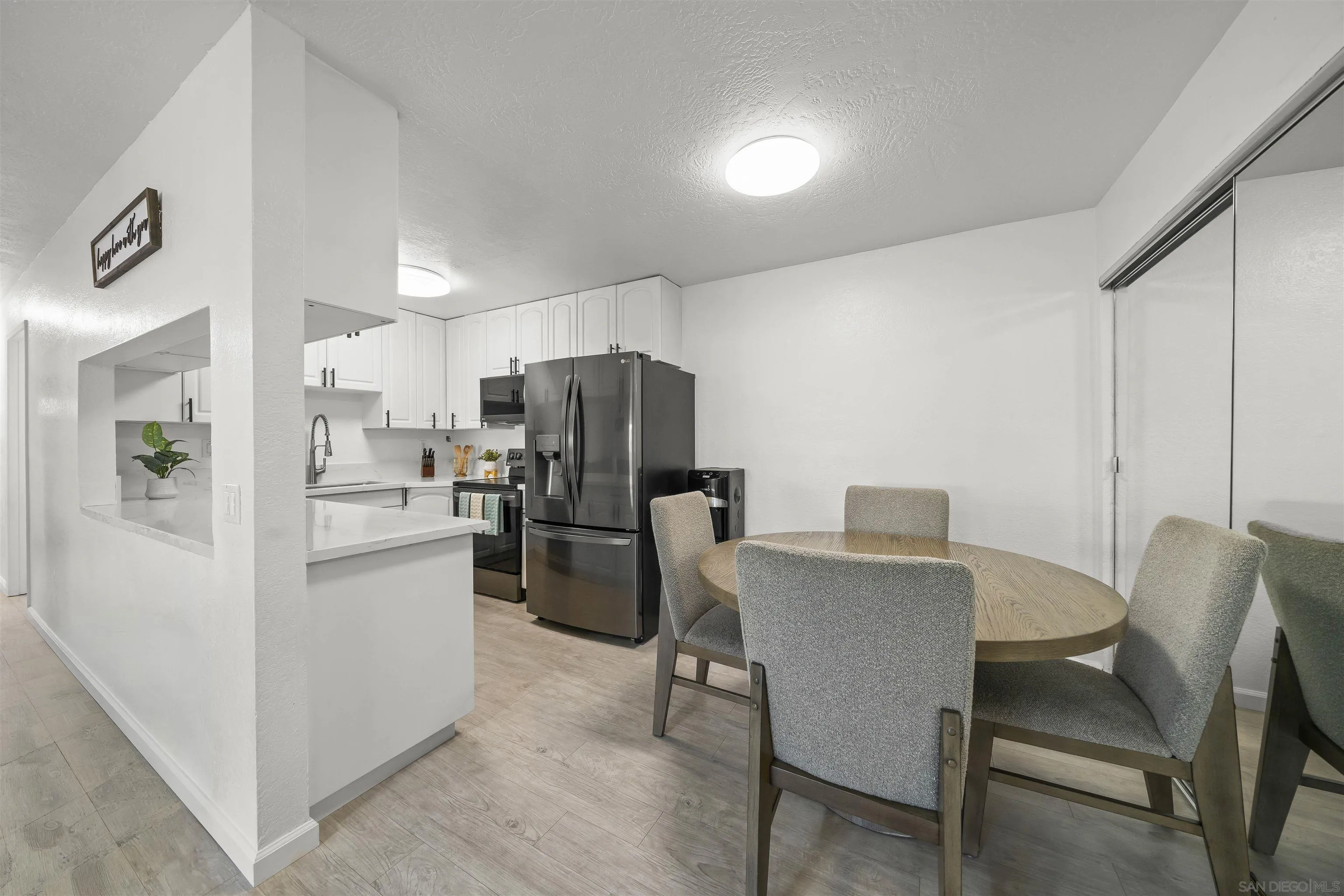 598 Telegraph Canyon Road, Unit D Chula Vista, CA 91910 - Photo 6 of 38