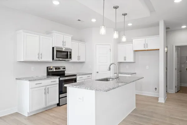 $1,990 | 2640 Rafiki Drive, Clarksville, TN 37042