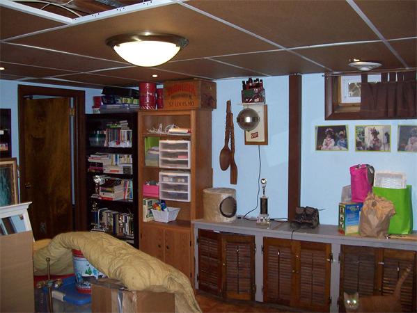 18 Embury Street Springfield, MA 01109 - Photo 12 of 14 a bed room with a bed and a book shelf