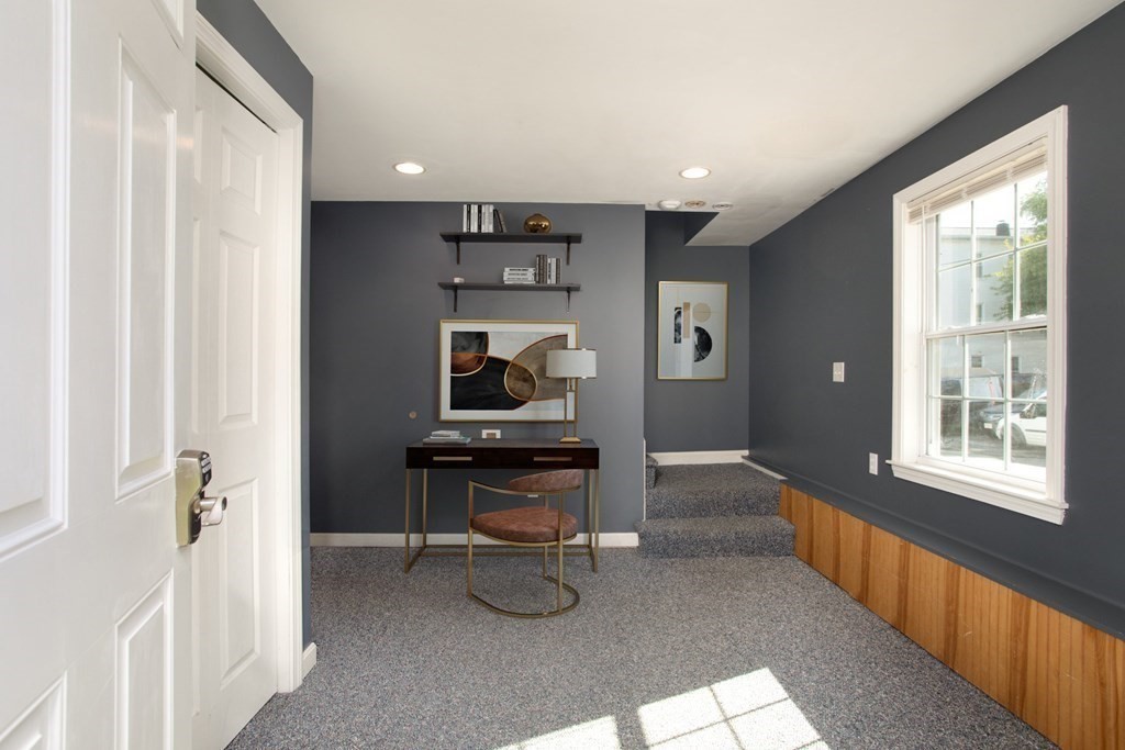17 Thorndike Street Haverhill, MA 01832 - Photo 11 of 42