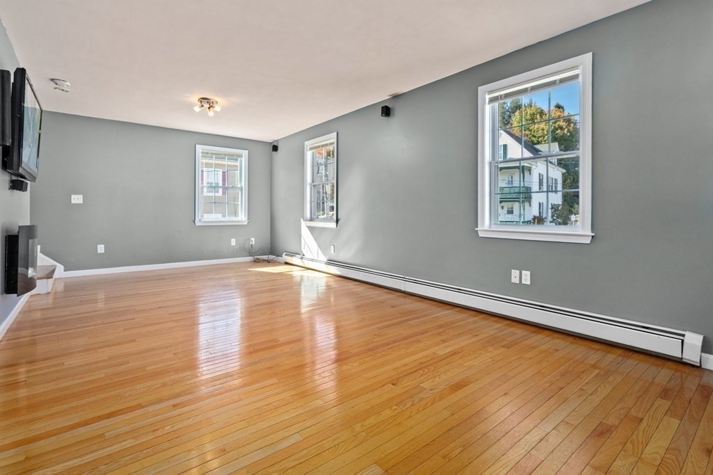 17 Thorndike Street Haverhill, MA 01832 - Photo 13 of 42