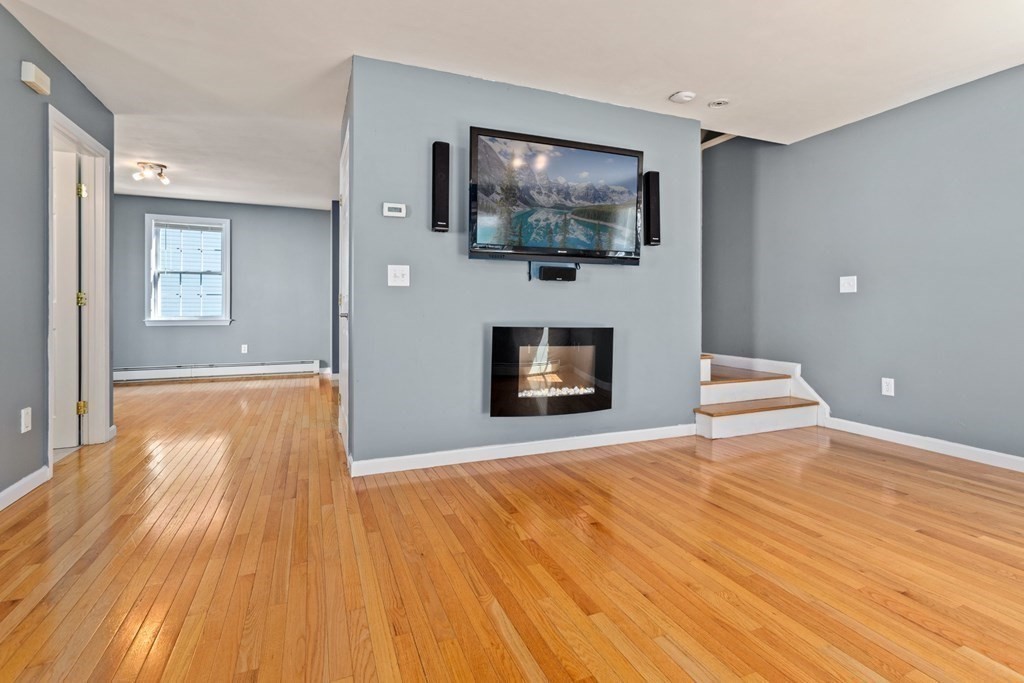 17 Thorndike Street Haverhill, MA 01832 - Photo 16 of 42