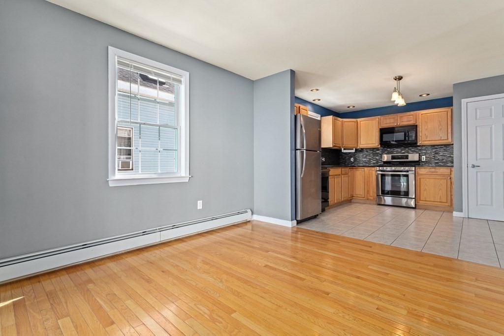 17 Thorndike Street Haverhill, MA 01832 - Photo 26 of 42