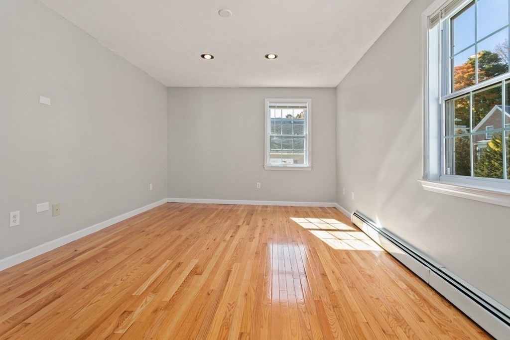 17 Thorndike Street Haverhill, MA 01832 - Photo 34 of 42