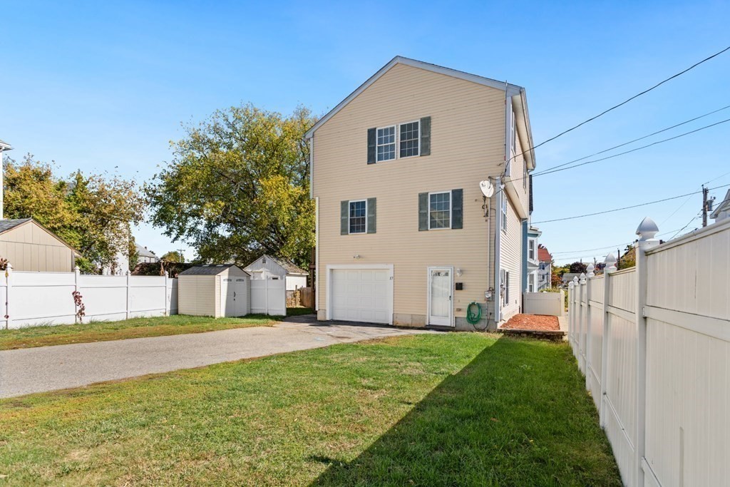 17 Thorndike Street Haverhill, MA 01832 - Photo 41 of 42