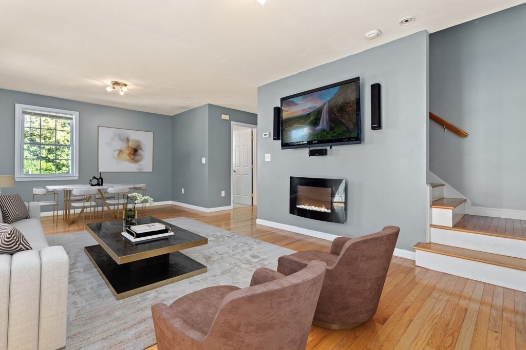 17 Thorndike Street Haverhill, MA 01832 - Photo 7 of 42