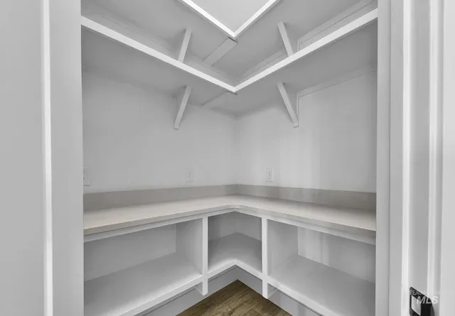 $749,900 | 9887 West Snow Wolf Lane, Star, ID 83669