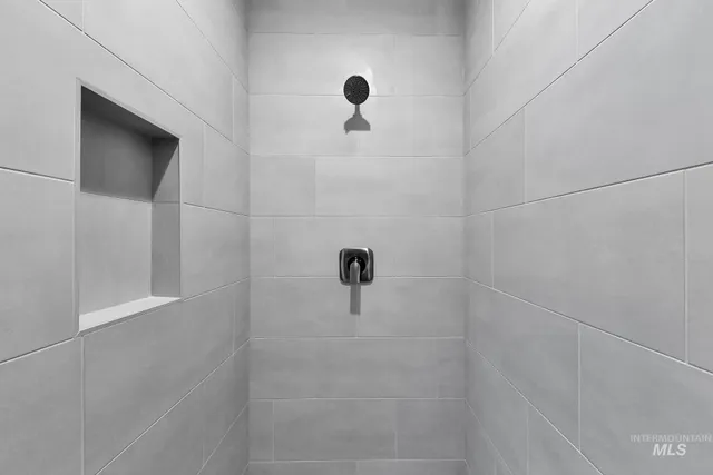 $749,900 | 9887 West Snow Wolf Lane, Star, ID 83669