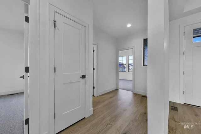 $749,900 | 9887 West Snow Wolf Lane, Star, ID 83669