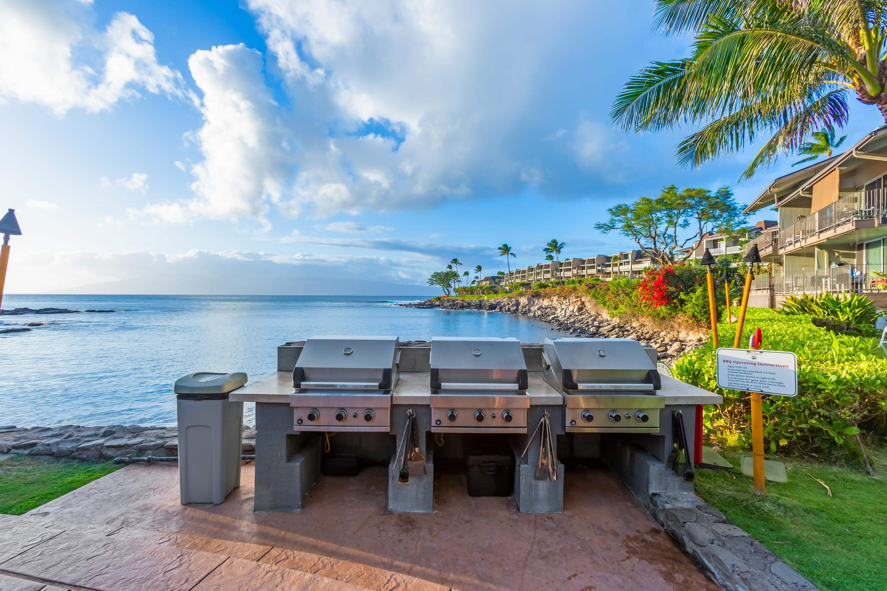 5255 Lower Honoapiilani Road, Unit 119 Lahaina, HI 96761 - Photo 19 of 22 a view of a terrace with chairs