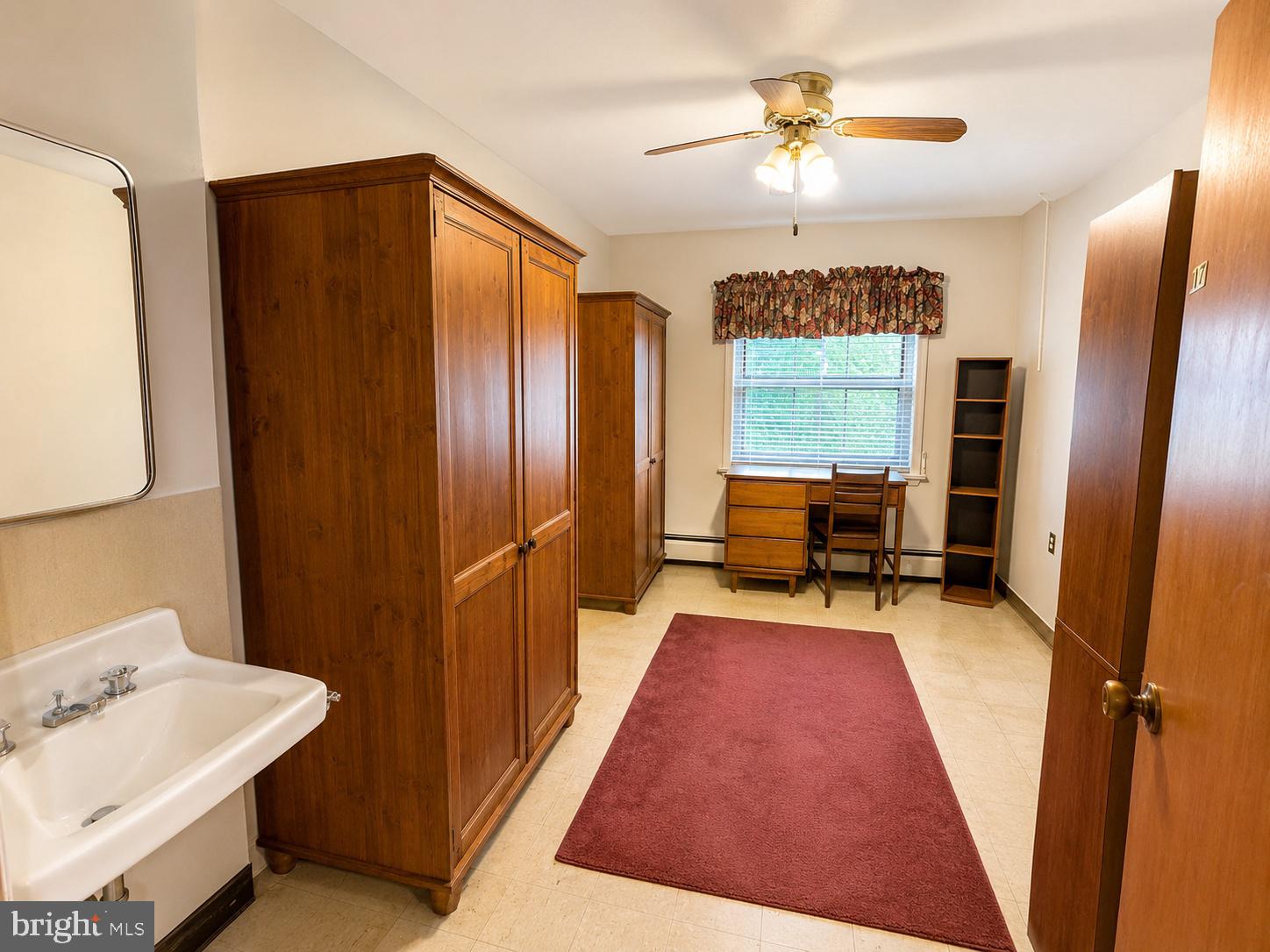3201 Chesterfield Road Philadelphia, PA 19114 - Photo 9 of 18