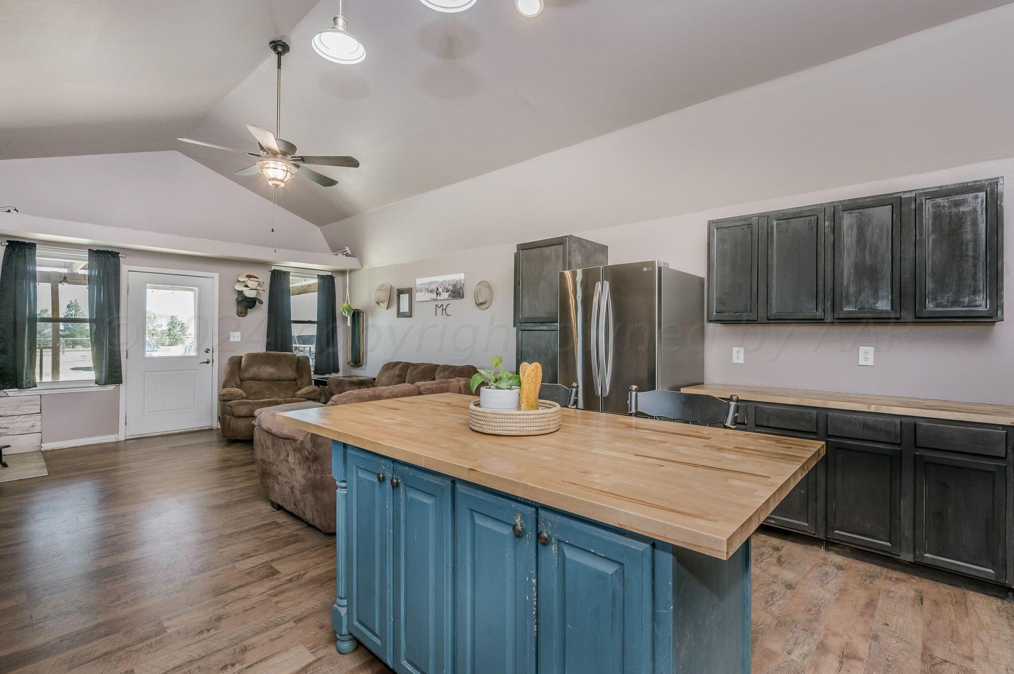 8601 West Cemetery Road Canyon, TX 79015 - Photo 12 of 31 Kitchen-4