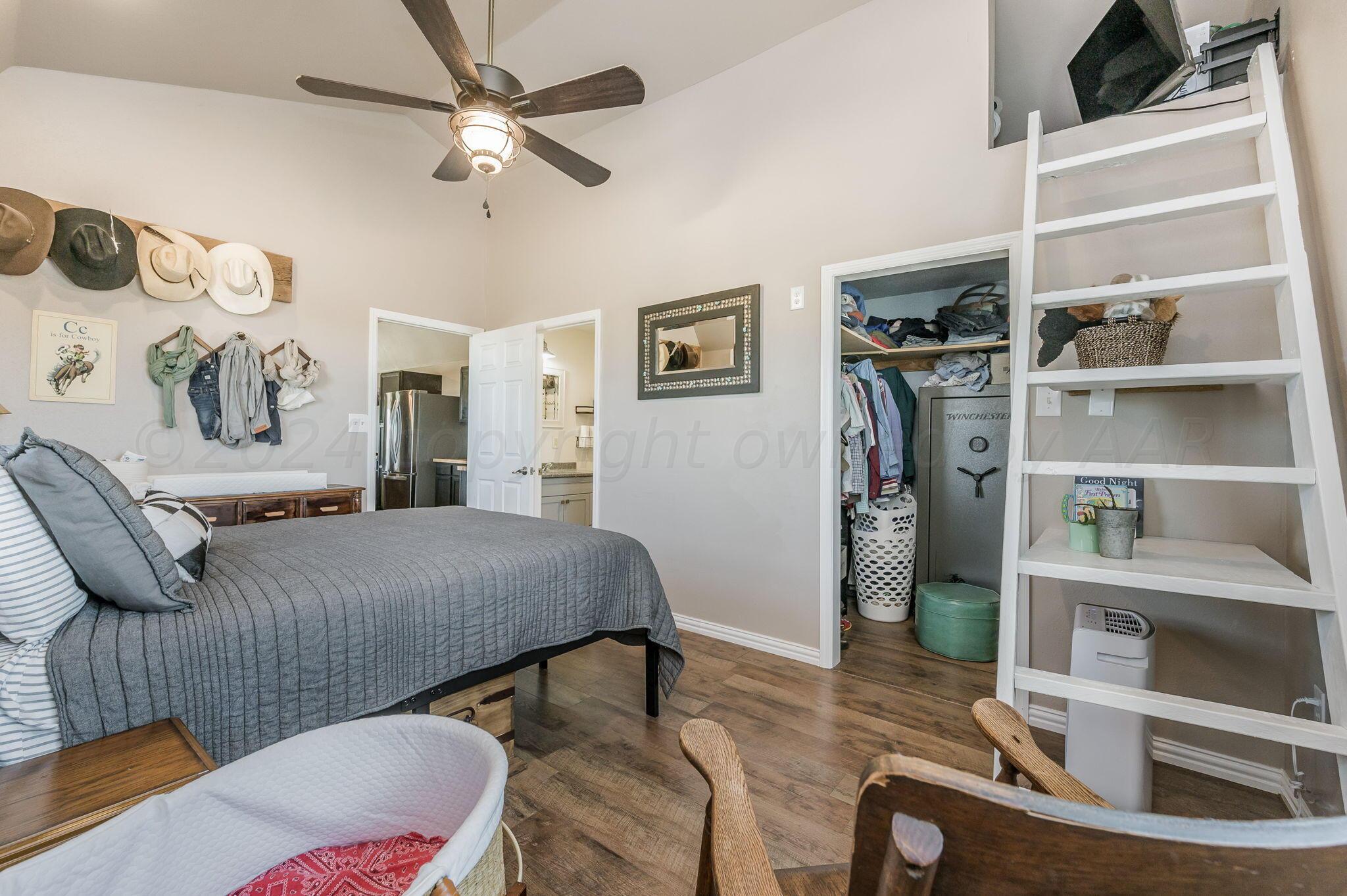 8601 West Cemetery Road Canyon, TX 79015 - Photo 14 of 31 Master Bedroom-2