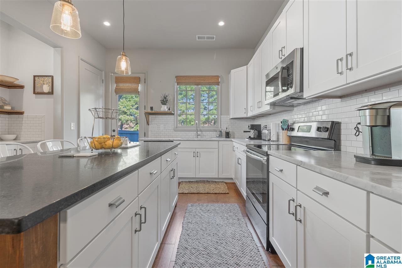 643 Rumble Avenue Birmingham, AL 35213 - Photo 6 of 35