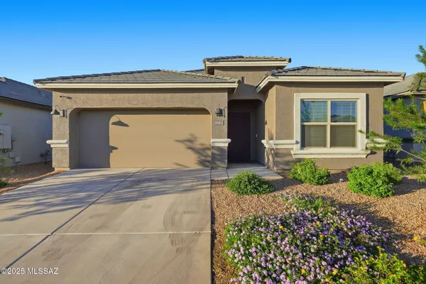 $405,900 | 14013 East Crotalus Way, Tucson, AZ 85747