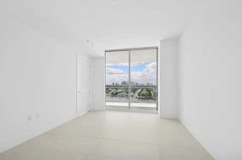 an empty room with window