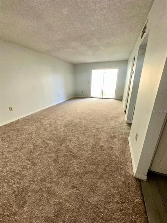 922 Lake Destiny Road, Unit C Altamonte Springs, FL 32714 - Photo 3 of 17