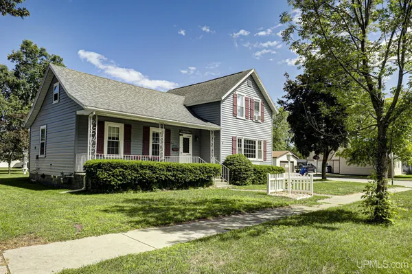 $199,000 | 300 North Beebe Avenue, Peshtigo, WI 54157