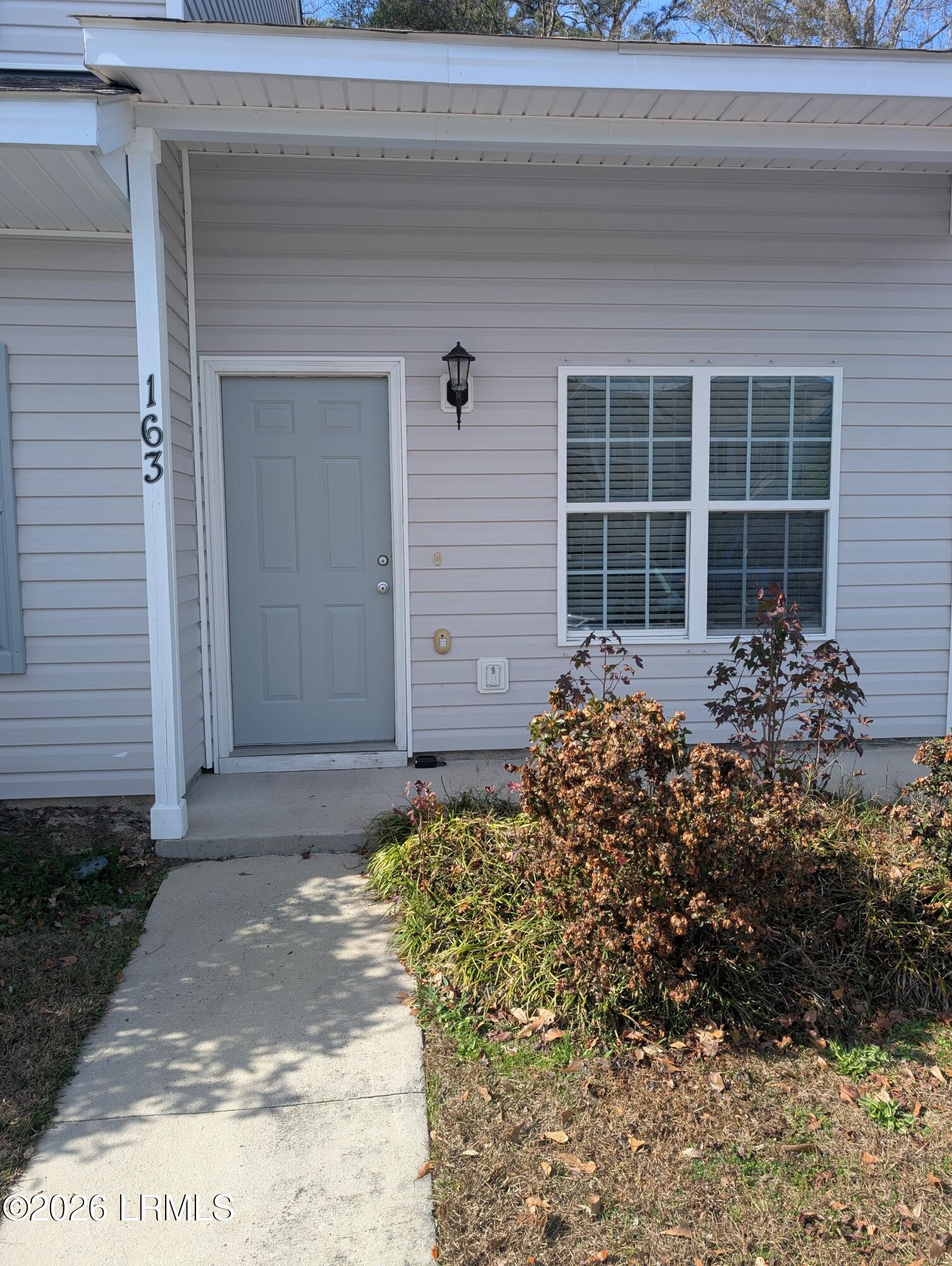 163 Bella Way Beaufort, SC 29906 - Photo 1 of 6 PXL_20260120_172107333