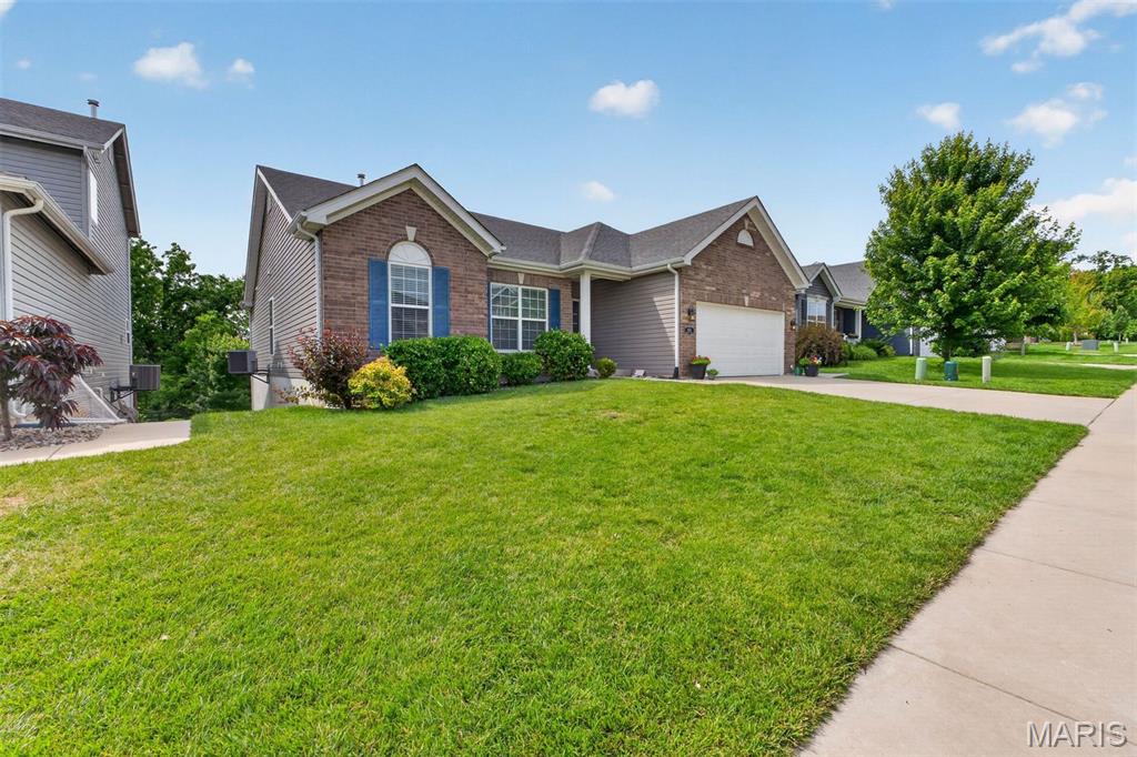 1742 Ridgeway Trail Fenton, MO 63026 - Photo 3 of 51