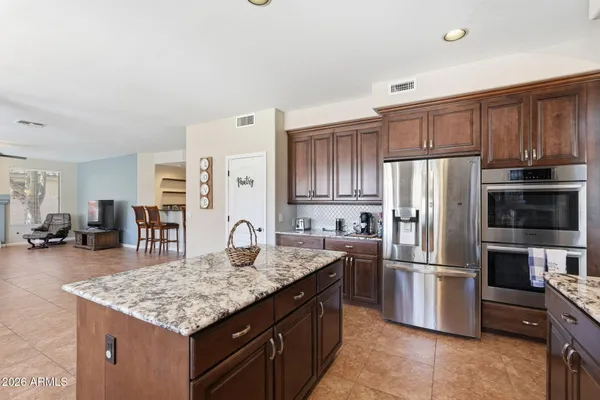 $875,000 | 6993 West Aurora Drive, Glendale, AZ 85308