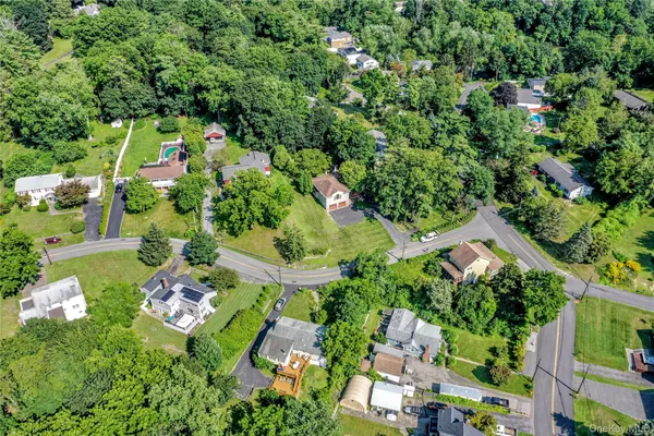 $899,999 | 5 Laurel Hill Road, Croton-on-Hudson, NY 10520