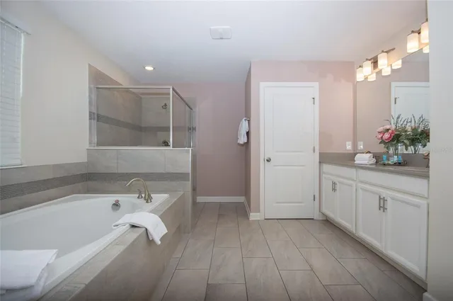 $4,100 | 8847 Interlocking Court, Davenport, FL 33896