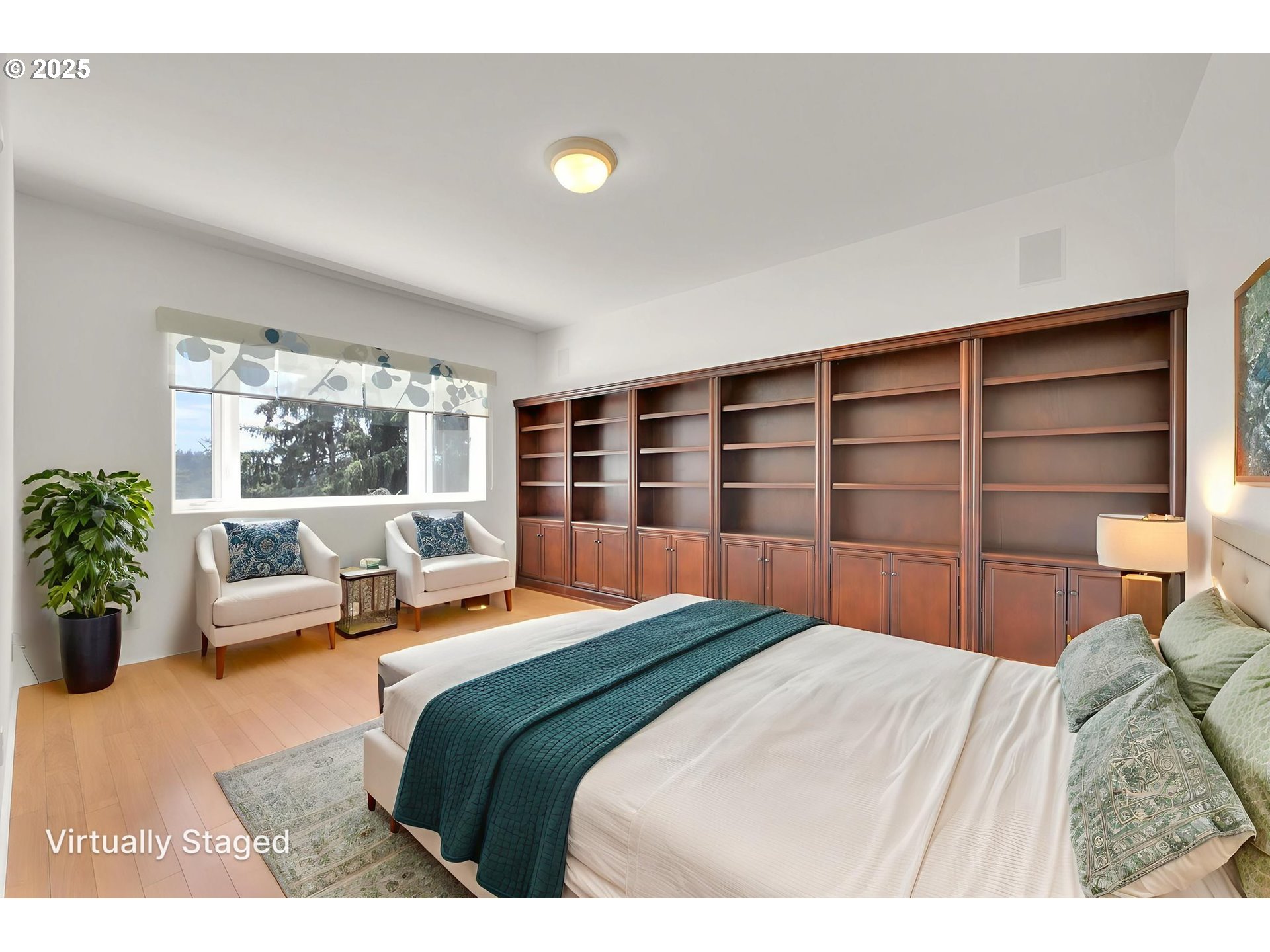 835 Willacade Court Springfield, OR 97477 - Photo 35 of 48 a bedroom with a bed and a large window