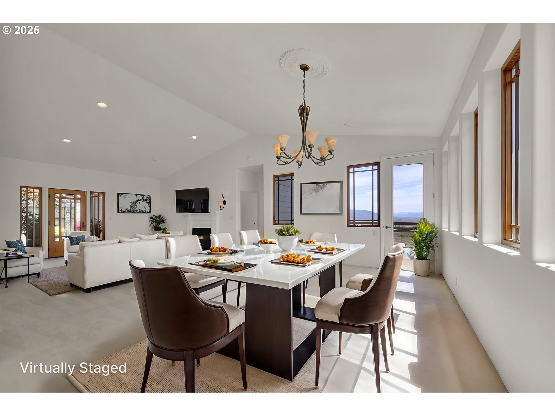 835 Willacade Court Springfield, OR 97477 - Photo 7 of 48 a view of a dining room with furniture
