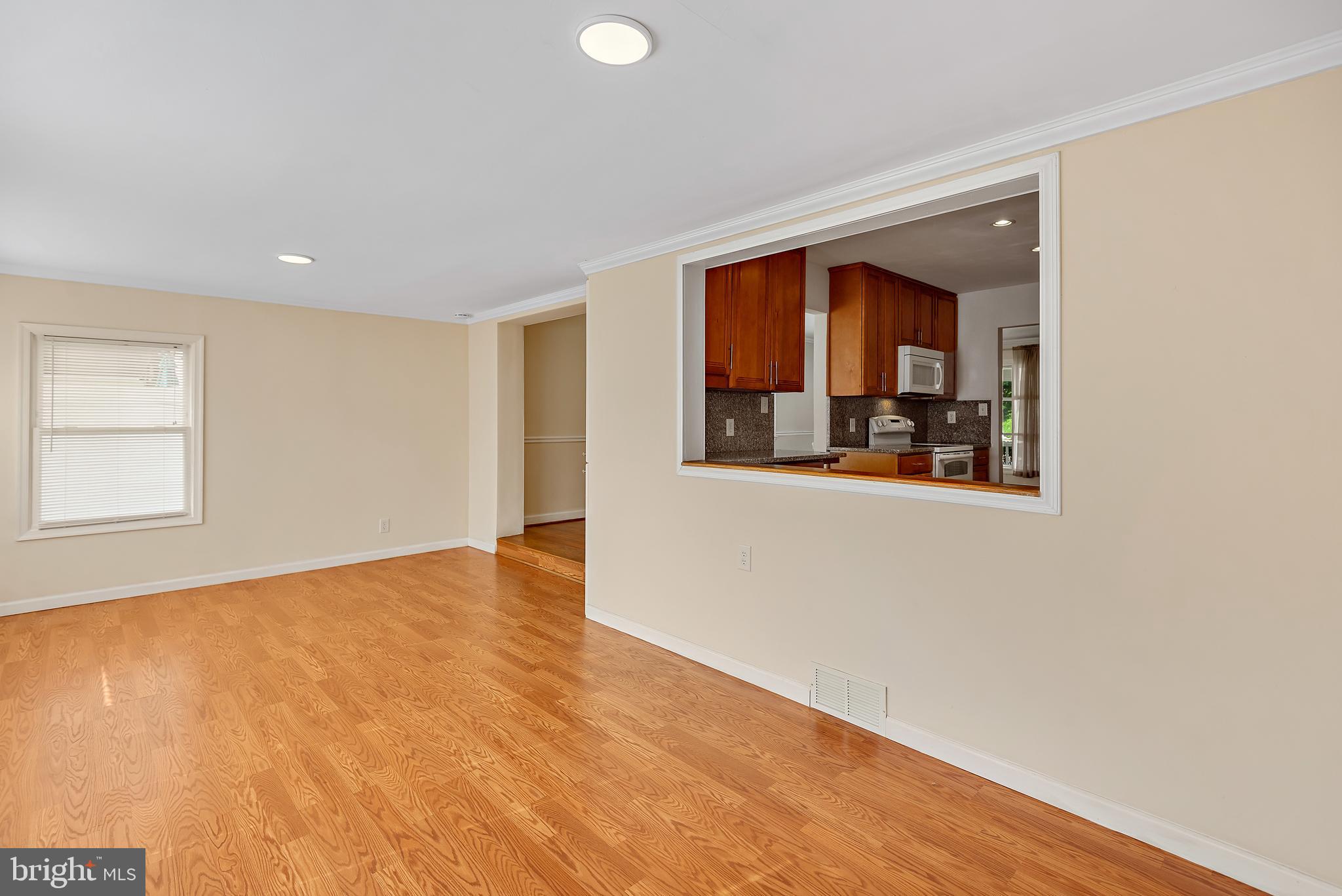 117 Water Street Gaithersburg, MD 20877 - Photo 18 of 37