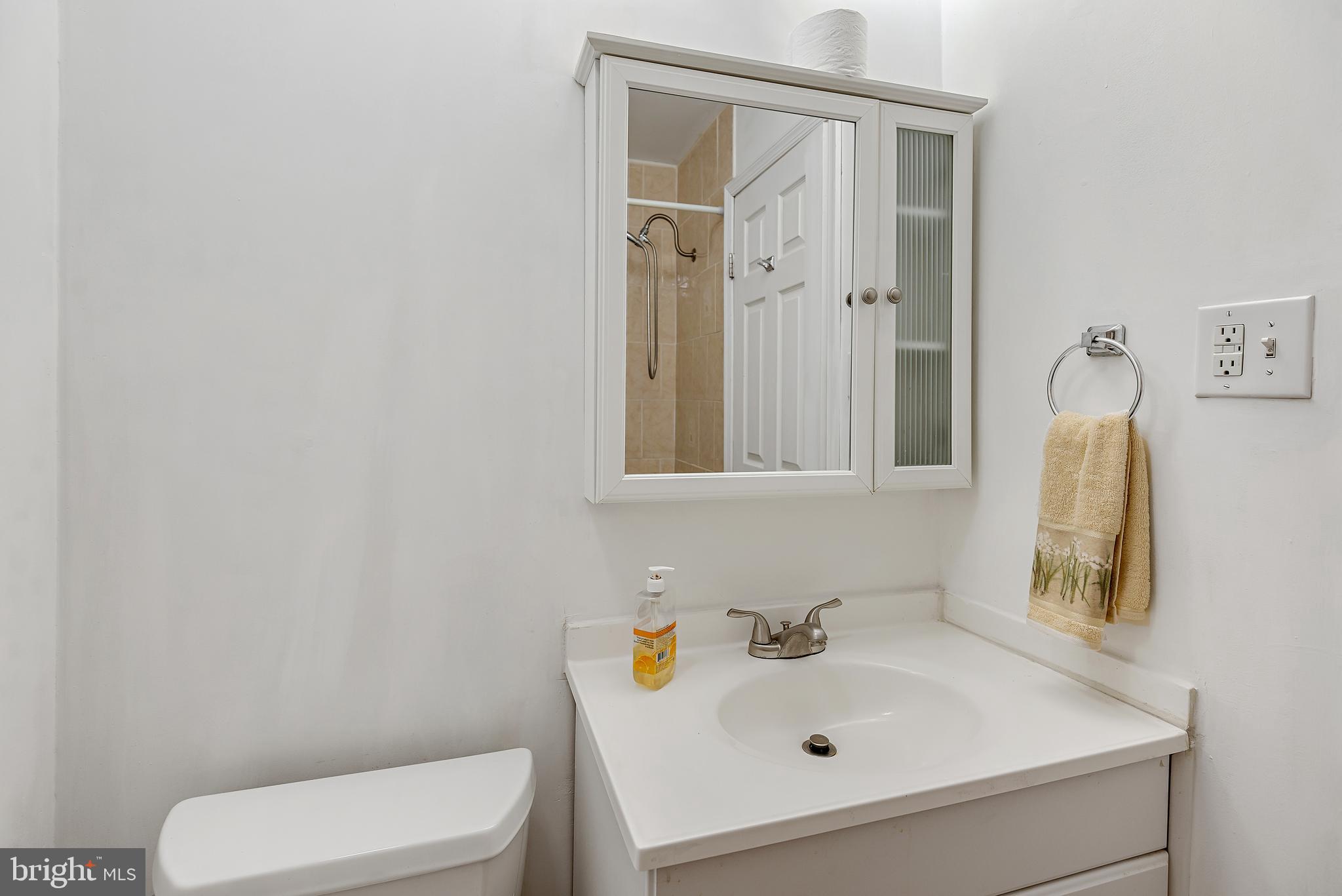 117 Water Street Gaithersburg, MD 20877 - Photo 24 of 37
