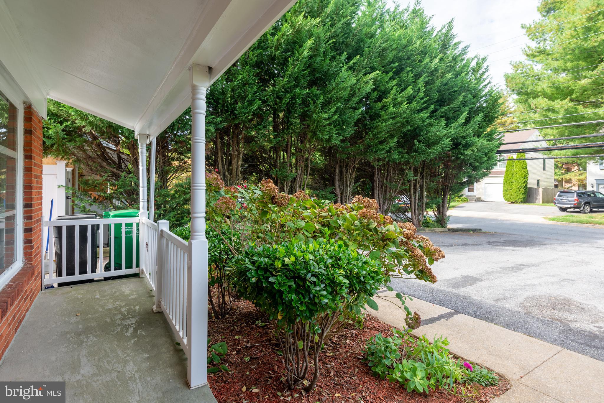 117 Water Street Gaithersburg, MD 20877 - Photo 4 of 37