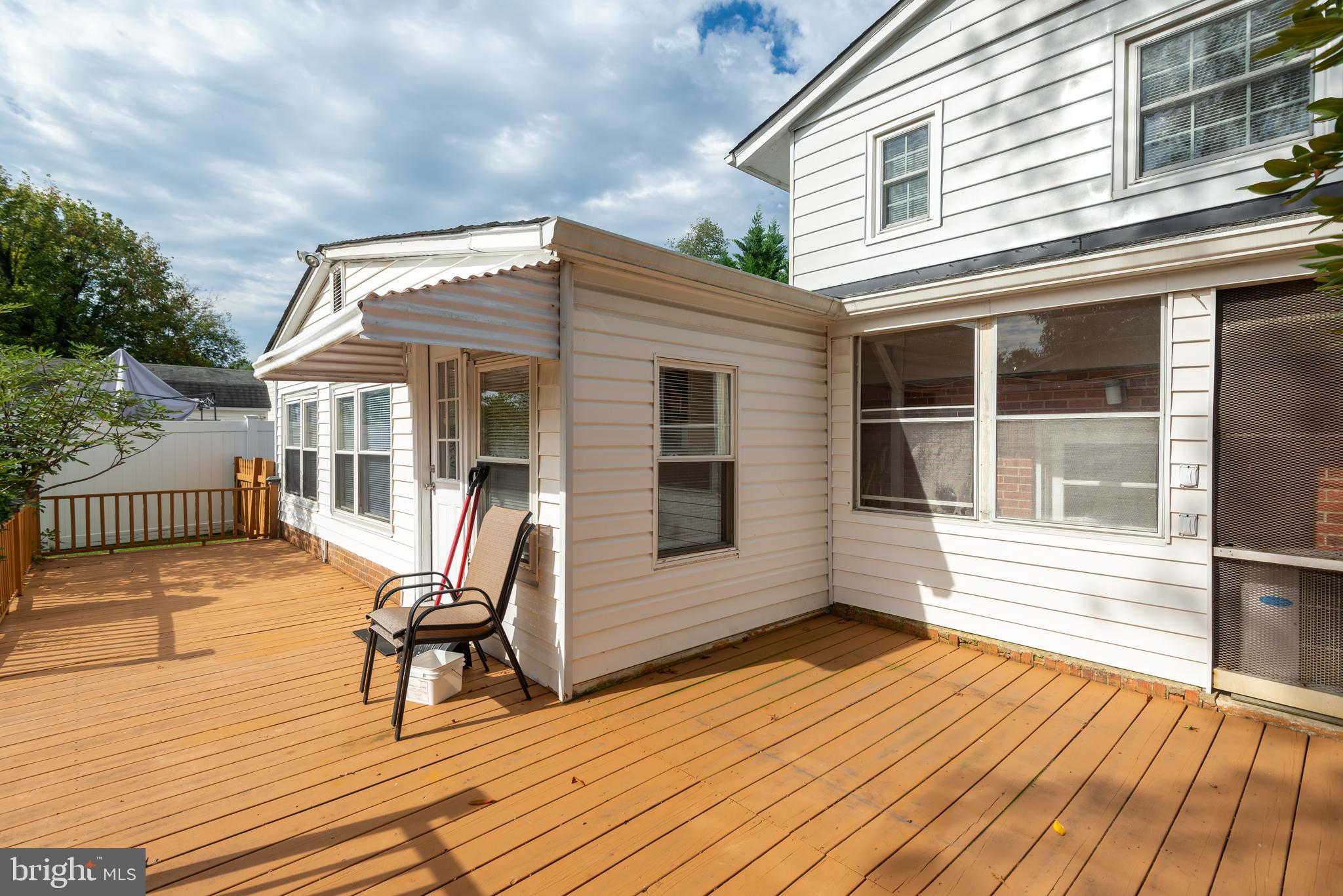 117 Water Street Gaithersburg, MD 20877 - Photo 34 of 37