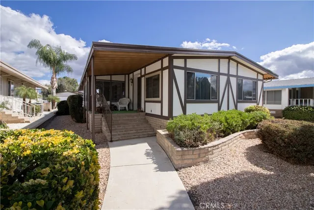 $180,000 | 1387 Bishop Drive, Hemet, CA 92545