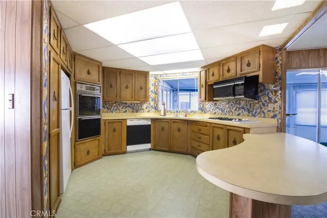 $180,000 | 1387 Bishop Drive, Hemet, CA 92545