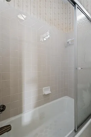 a bathroom with a bathtub