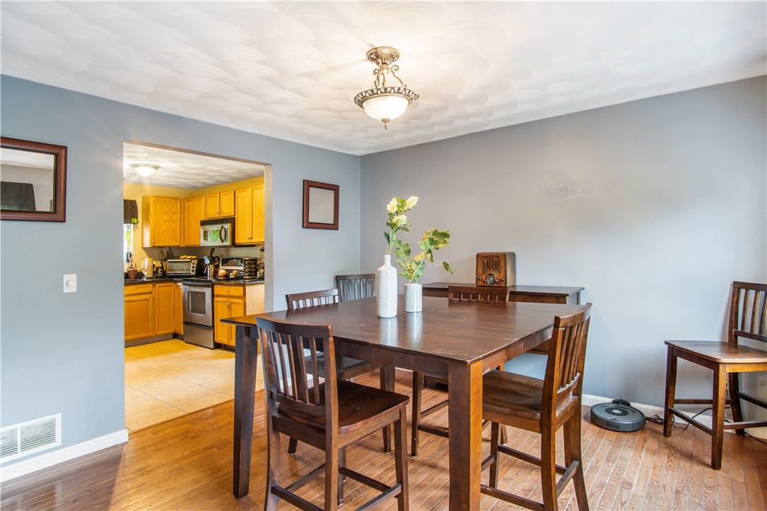 18 Weir Road Warwick, RI 02886 - Photo 13 of 24 Gallery Image 13