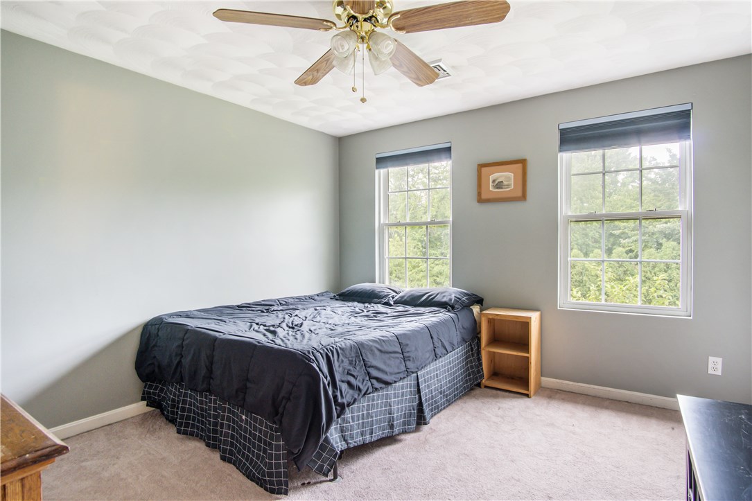 18 Weir Road Warwick, RI 02886 - Photo 16 of 24 Gallery Image 16