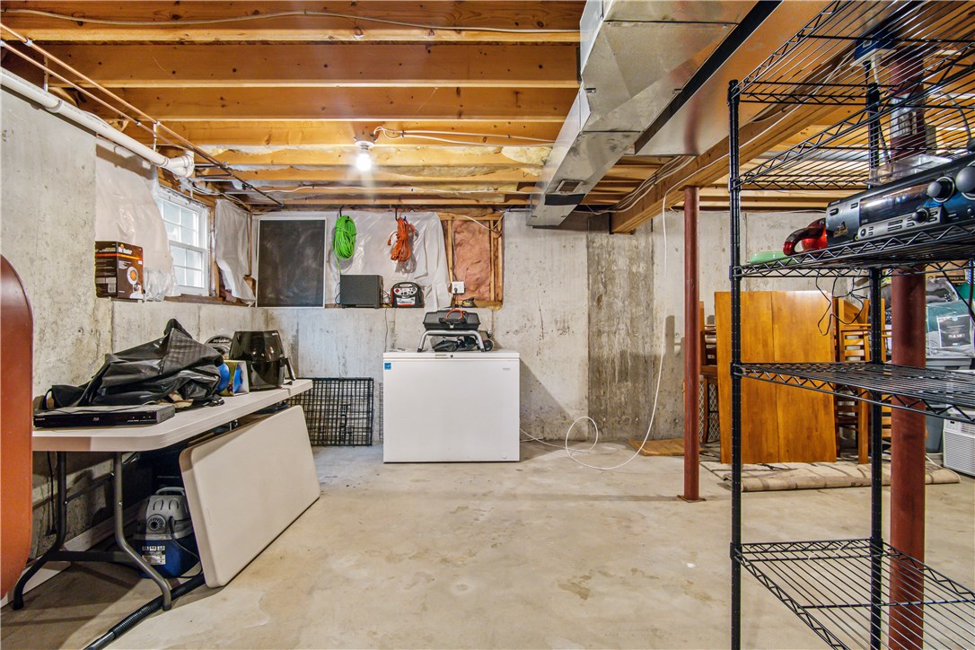18 Weir Road Warwick, RI 02886 - Photo 23 of 24 Gallery Image 23